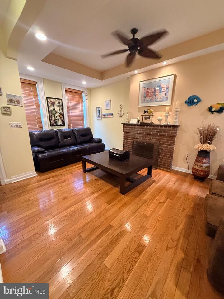 Property Photo:  1814 W Master Street  PA 19121 