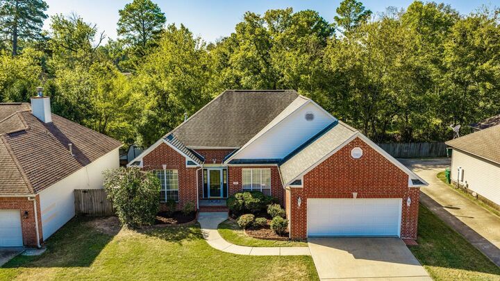 Property Photo: 11 Westfield Drive AR 72210