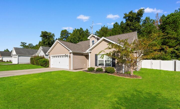 Property Photo:  2804 Blue Belle Ln.  SC 29527 