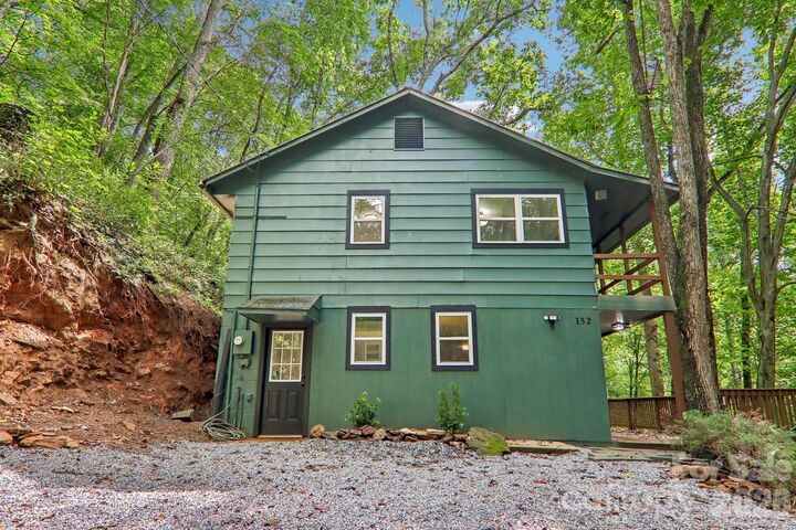 Property Photo: 152 Dream Mountain Boulevard NC 28716