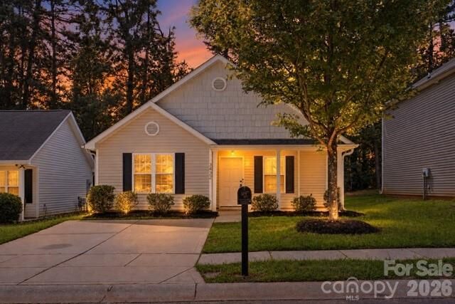 Property Photo: 3432 Kelsey Emma Court NC 28269