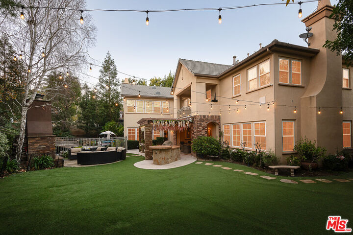 Property Photo: 26706 Provence Dr CA 91302