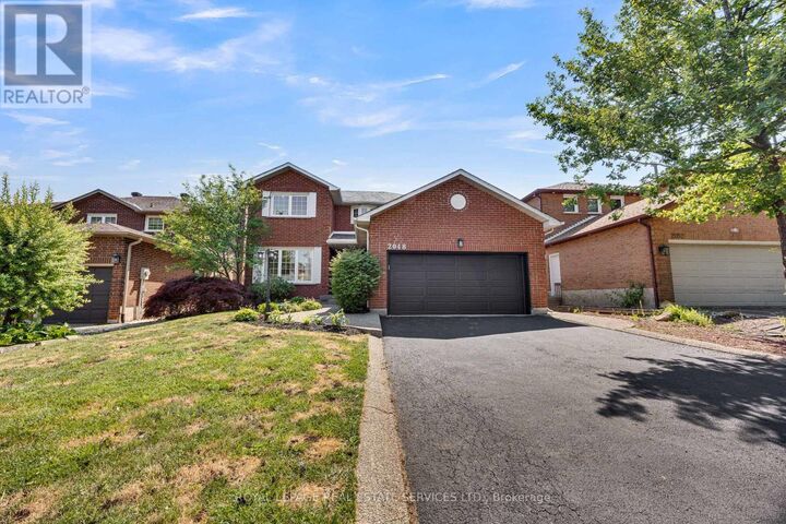 Property Photo:  2048 Sixth Line  ON L6H 3N2 