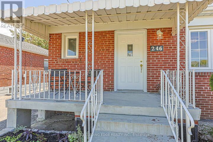Property Photo: 246 Ellington Drive ON M1R 3Y4