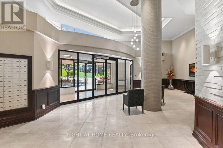 Property Photo:  3105 Carling Avenue 302  ON K2H 5A6 