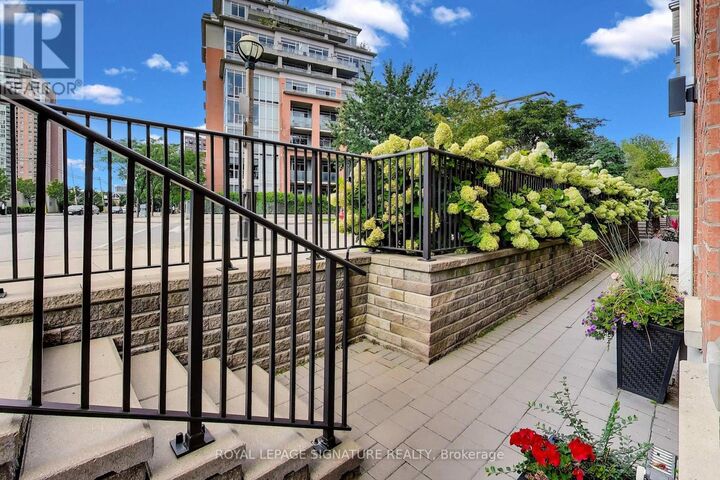 Property Photo:  1 Crawford Street  ON M6K 3M3 