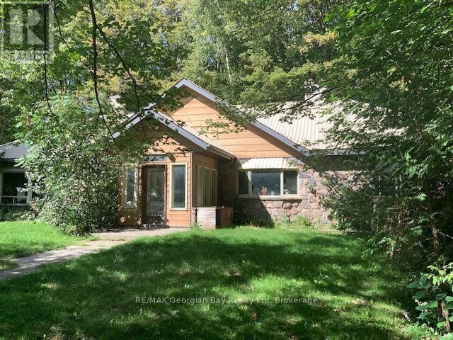 Property Photo:  9513 North County Rd 93 Road Northeast  ON L4R 5K6 
