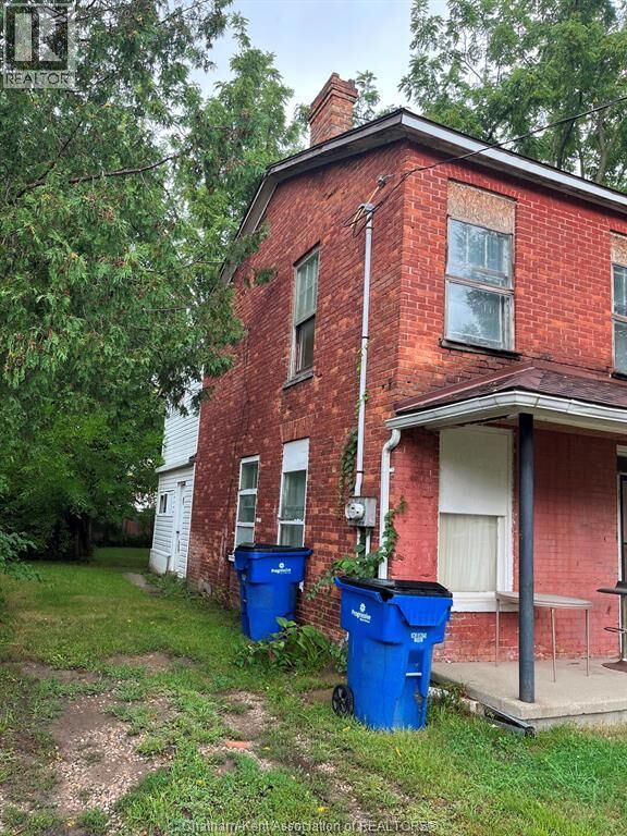 Property Photo:  181-183 Wellington  St. E Street  ON N7M 3P2 