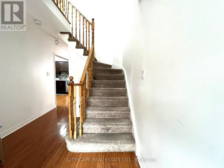 Property Photo: 68 Gilgorm Road 33 ON L6X 4P5