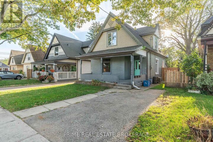 Property Photo:  7 Marmora Street  ON N5Z 1Z4 