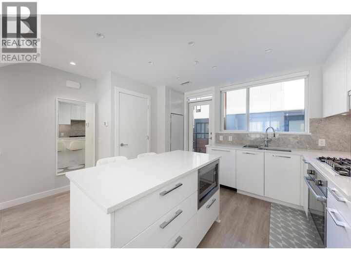 Property Photo:  2728 Acadia Road Road Th27  BC V6T 0E6 