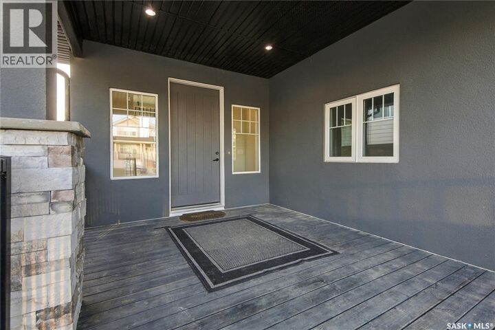 Property Photo:  207 Greyeyes-Steele Way  SK S7V 0M6 