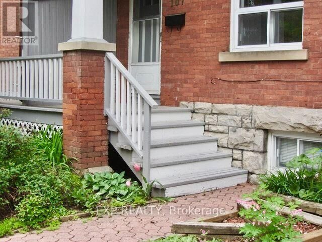 Property Photo:  107 Hopewell Avenue  ON K1S 2Y9 