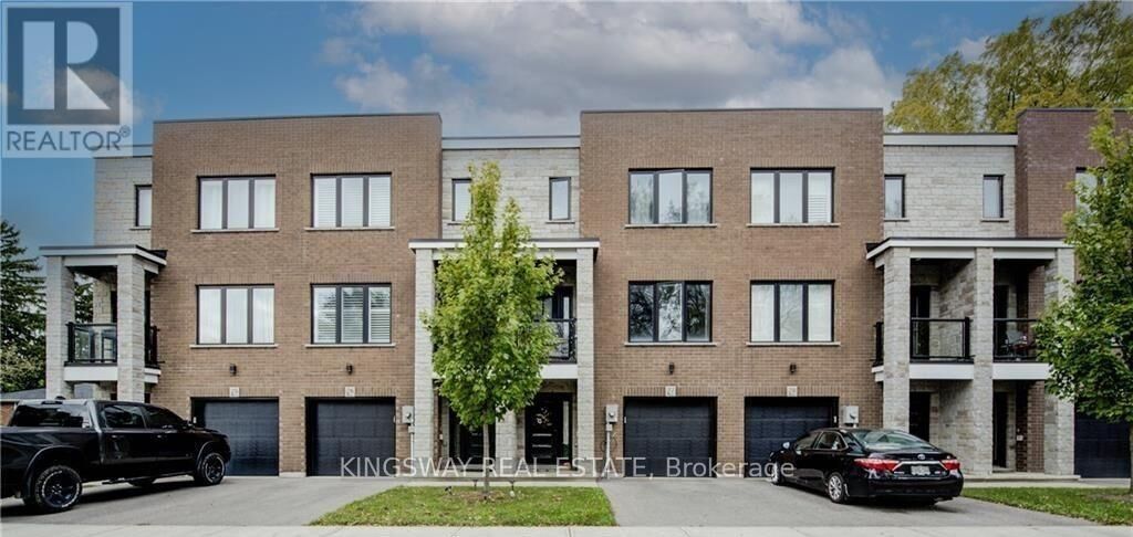 Property Photo:  33 Jarvis Street  ON N3T 4A7 