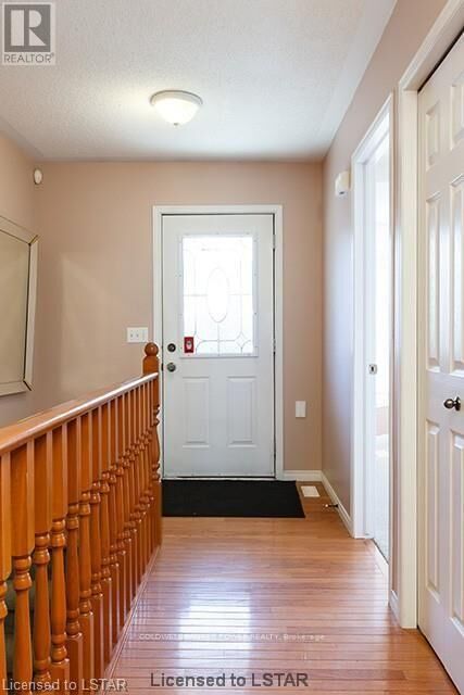 Photo de la propriété:  122 Sherwood Forest Square 3  ON N6G 5G8 