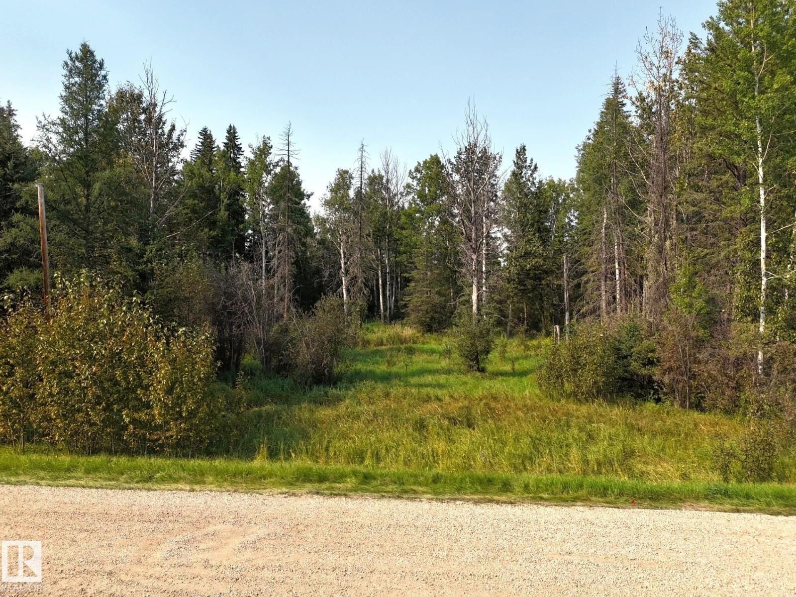 Property Photo:  36 9002 Hwy 16  AB T0E 2M0 