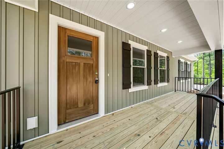 Property Photo: 2259 N Kennington Parkway VA 23009
