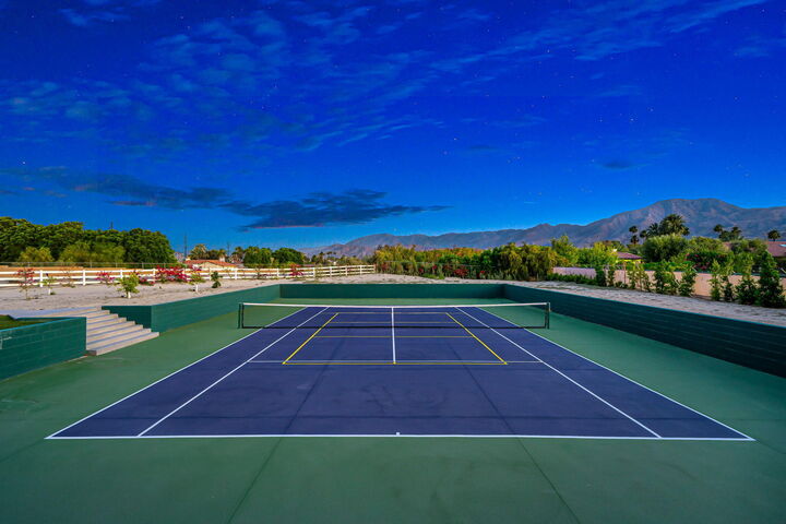 Property Photo: 80980 Vista Galope CA 92253