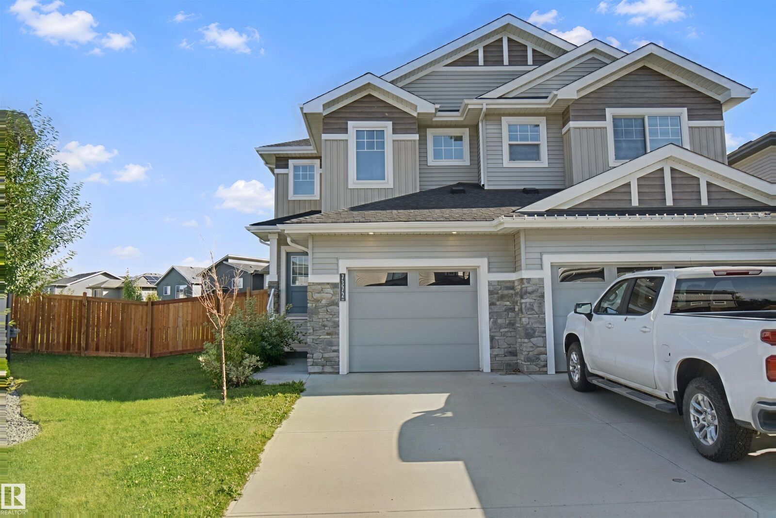 Property Photo:  7372 Chivers Crescent SW  AB T6W 4L9 