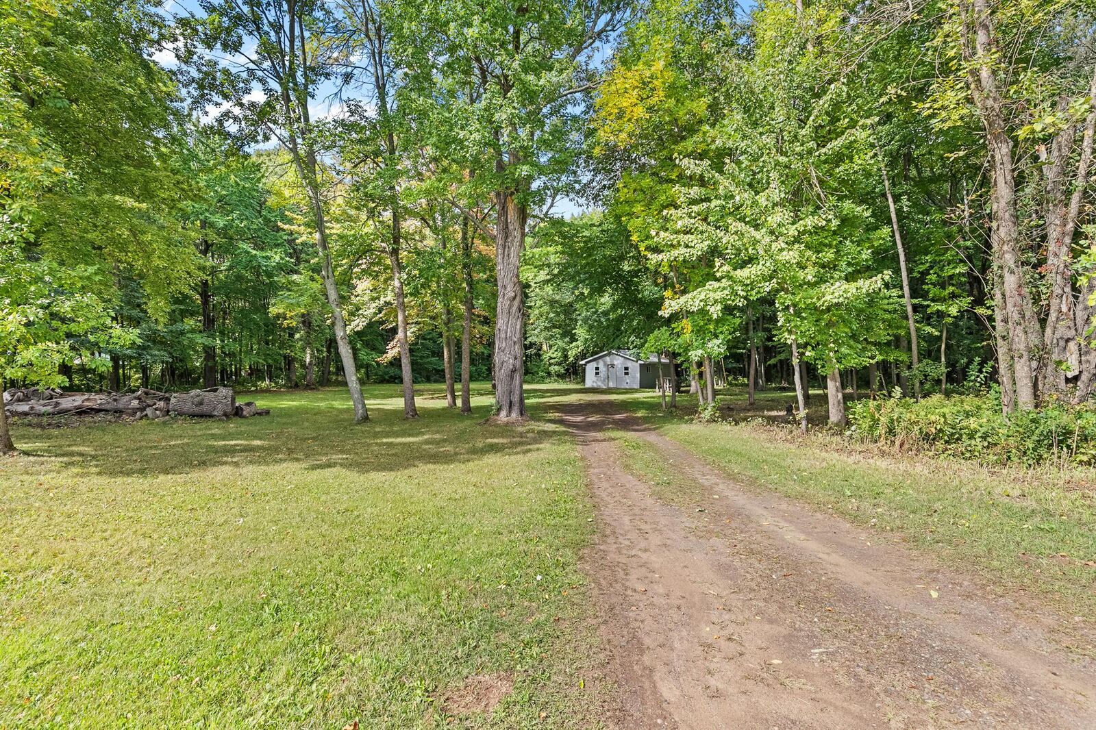 Property Photo:  16201 Evergreen Road  MN 55063 