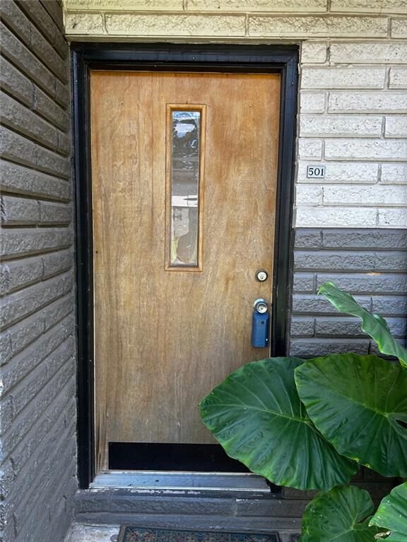 Property Photo:  3501 Roswell Road 501  GA 30305 