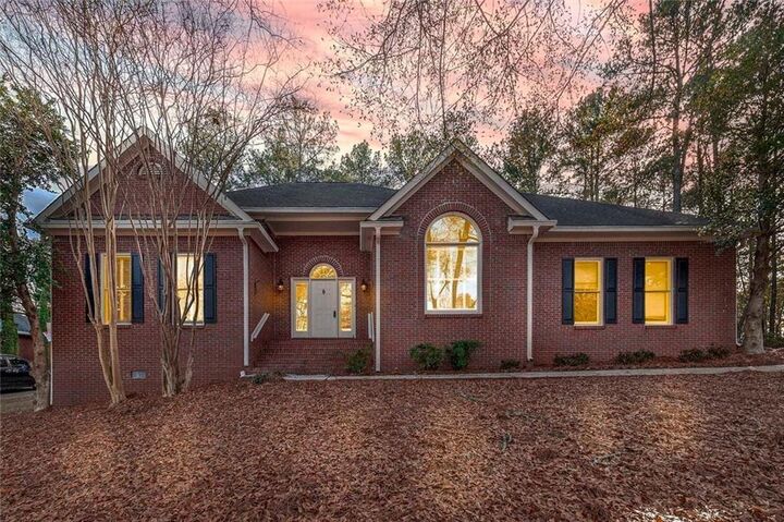 Property Photo:  7060 Havenridge Way  GA 30253 