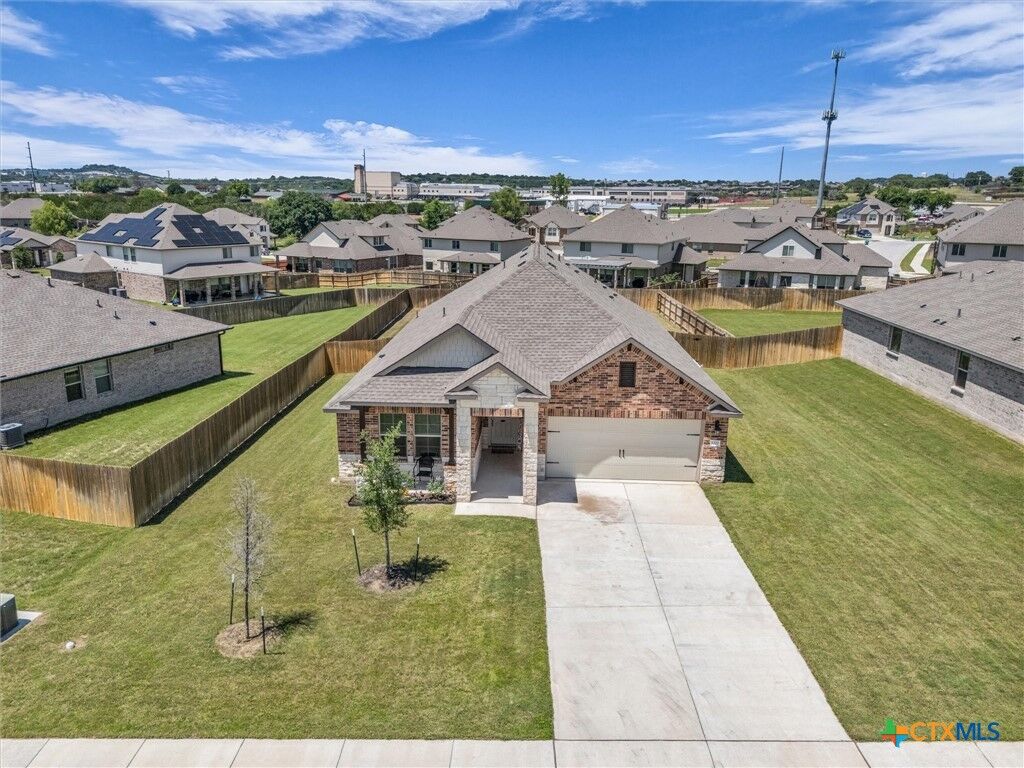 Property Photo:  1207 Prospector Trail  TX 76548 