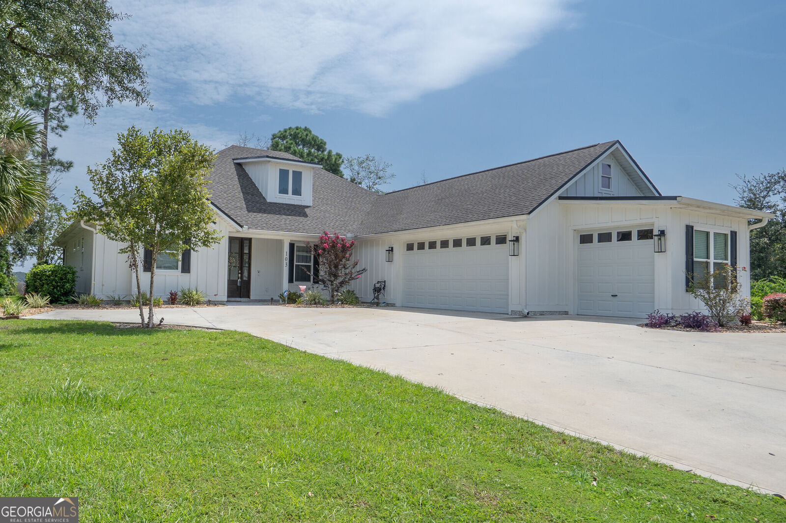 Property Photo:  103 Carrington Court  GA 31548 