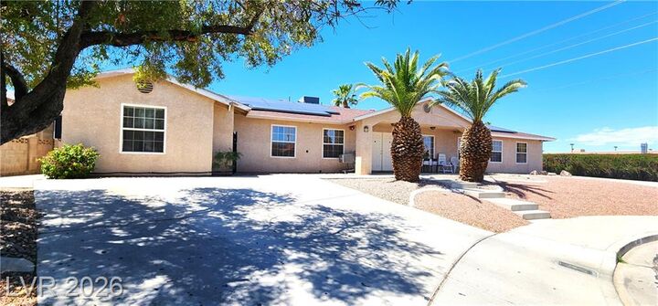 Property Photo:  4119 Meadowglen Circle  NV 89121 