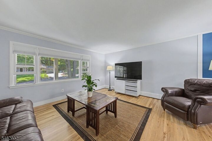 Property Photo:  13 Arlington Dr  NJ 07834 