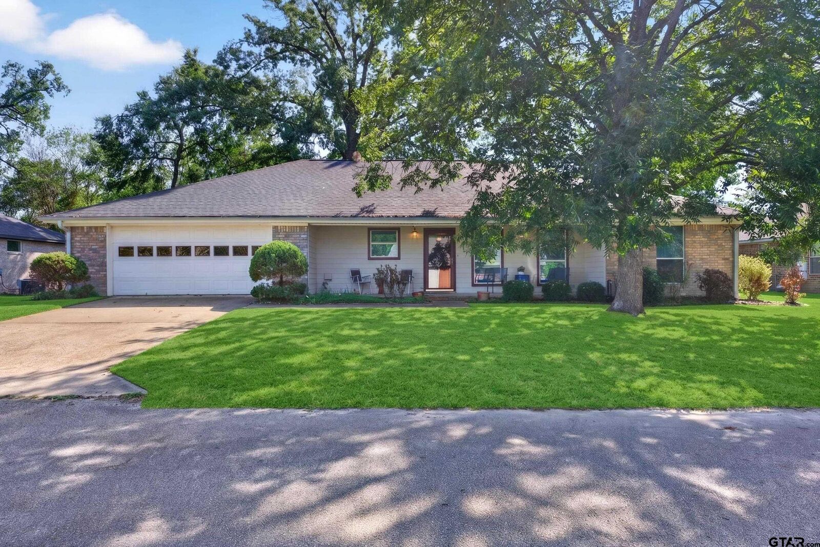 Property Photo:  445 Crystal Ave  TX 75785 