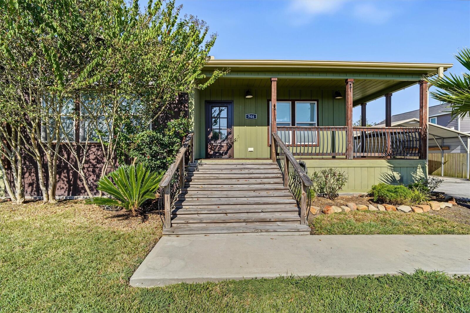 Property Photo:  546 5th Street  TX 77539 