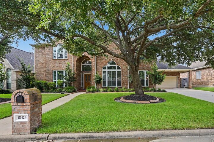 Property Photo: 18423 Bivens Bend TX 77379