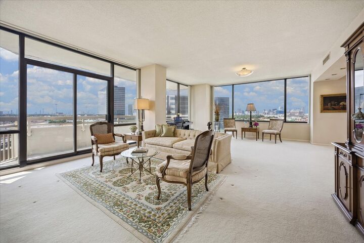 Property Photo:  15 Greenway Plaza 9F  TX 77046 