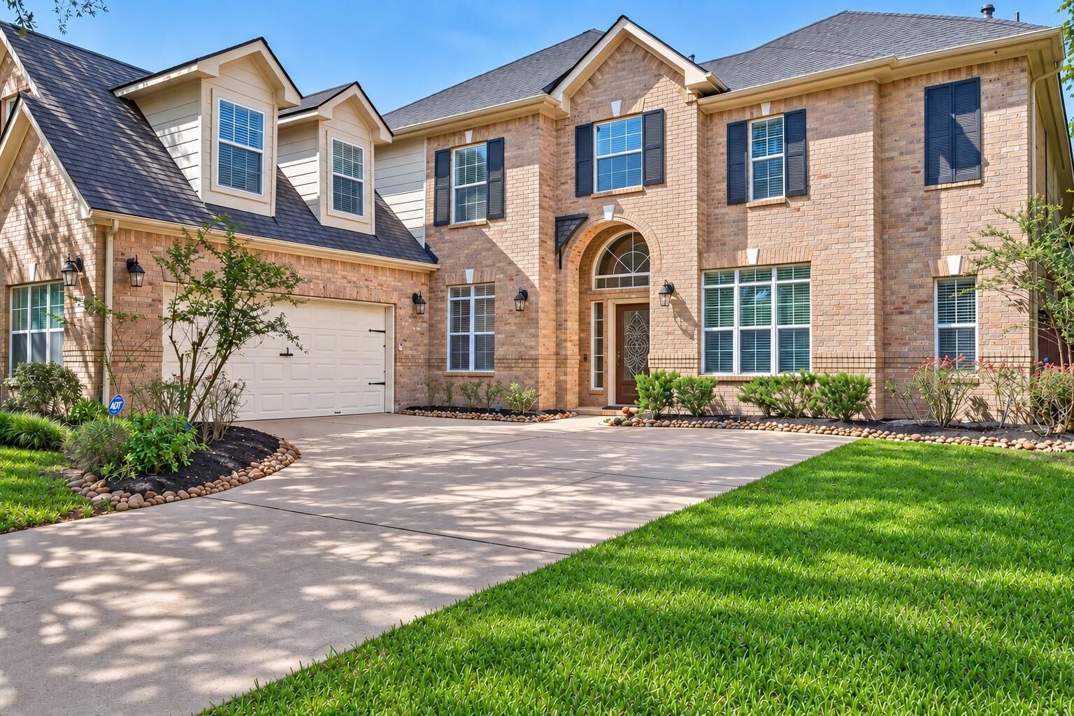 Property Photo: 13611 Cottage Arbor Court TX 77498