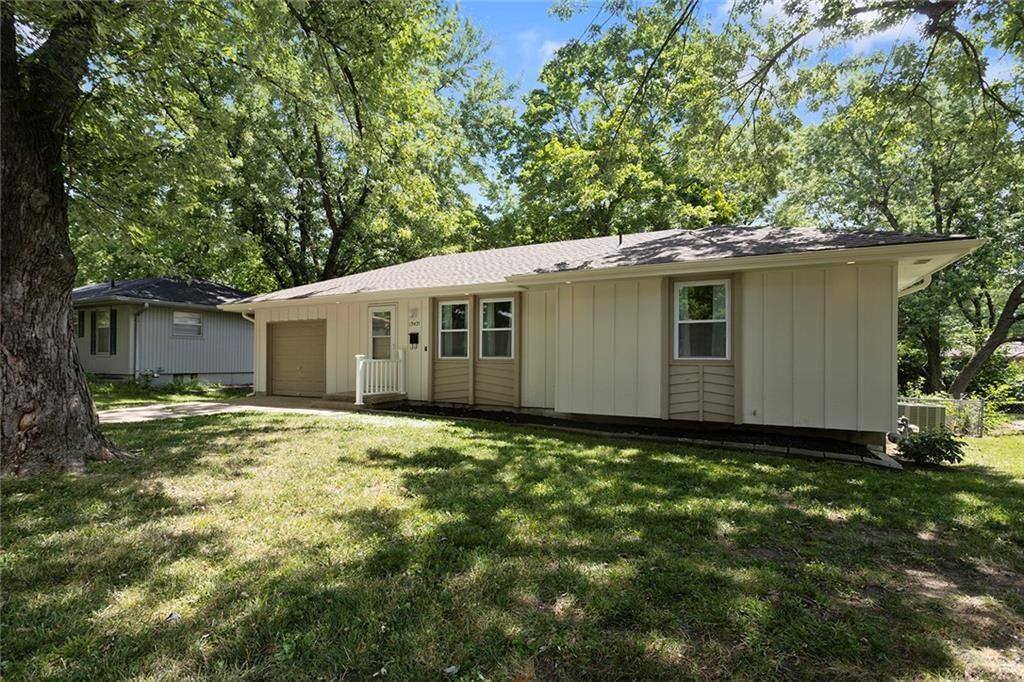Property Photo:  13421 Lowell Avenue  MO 64030 