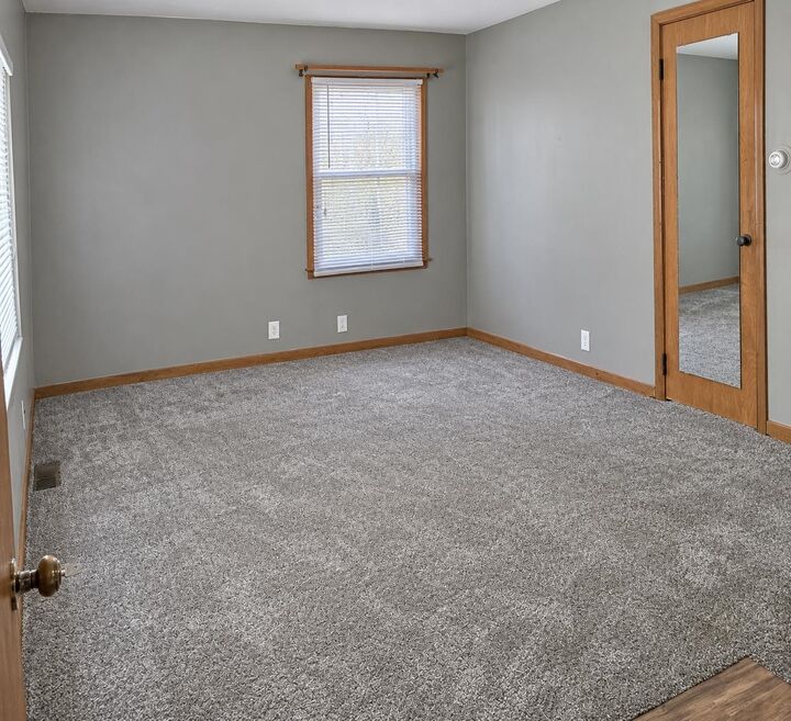 Property Photo:  1517 Central Avenue  IA 51334 