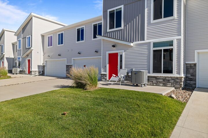 Property Photo:  9570 Crestview Drive  IA 50266 
