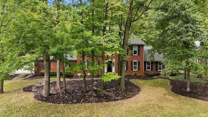 Property Photo:  10727 Country Wood Trail  IN 46845 