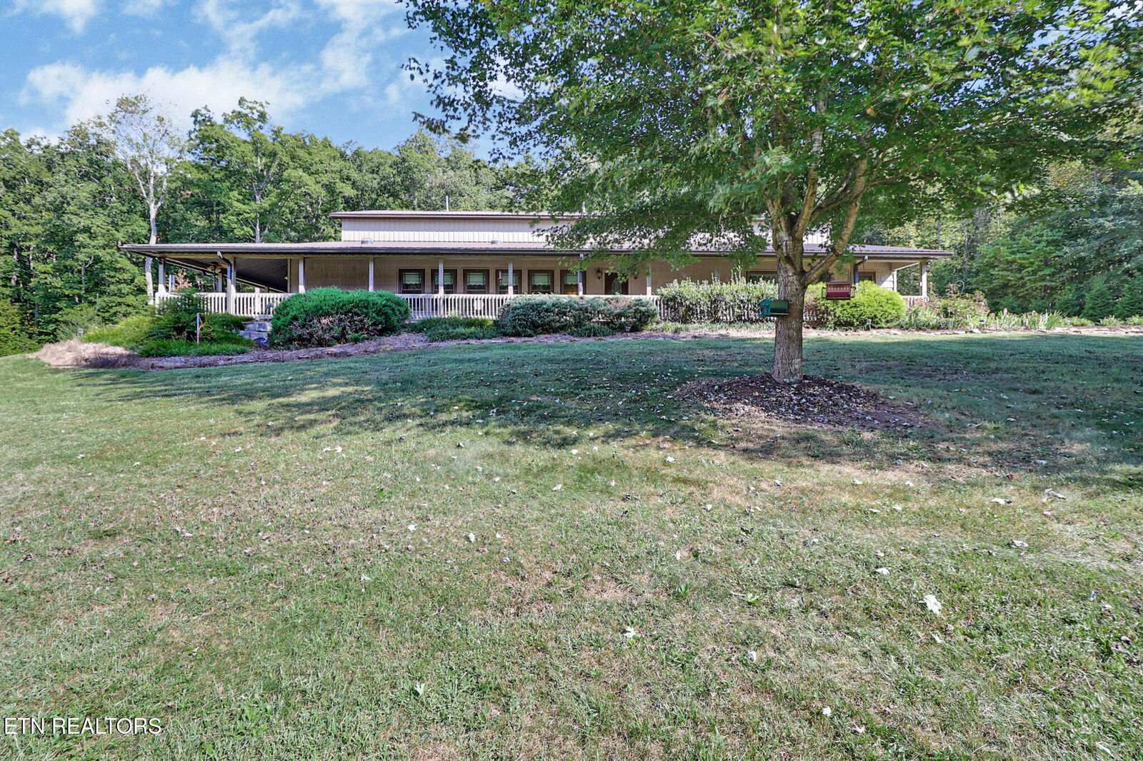 Property Photo:  1546 Earl Jones Rd  TN 38555 