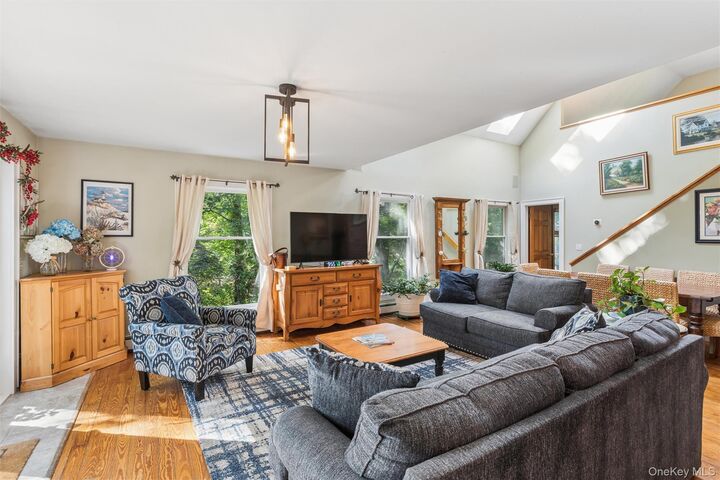 Property Photo:  1745 Bayview Avenue  NY 11952 