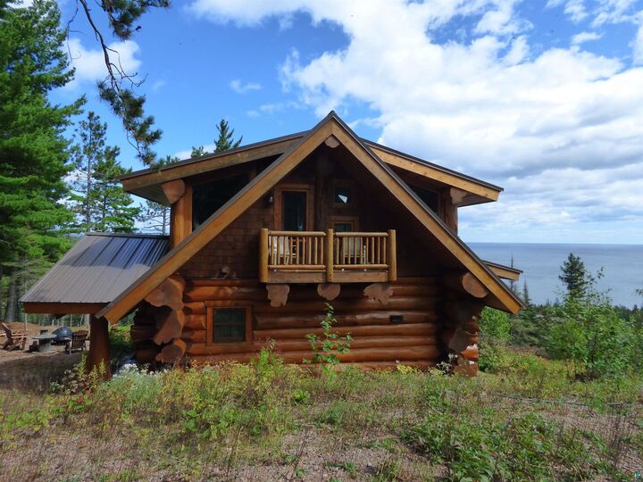 Property Photo: 5740 Illgen Bluff Rd MN 55614