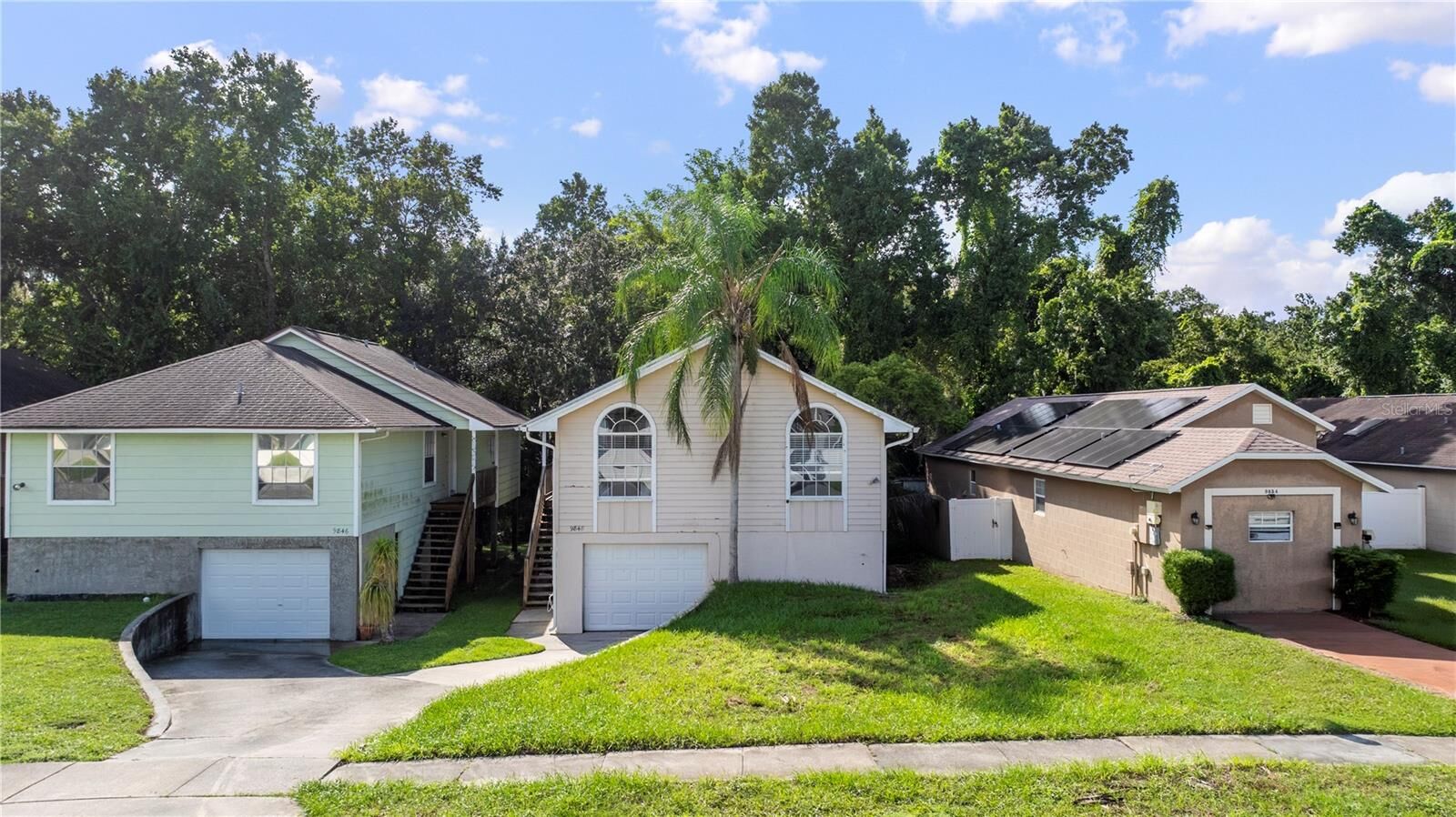 Property Photo:  9848 Piney Point Circle  FL 32825 
