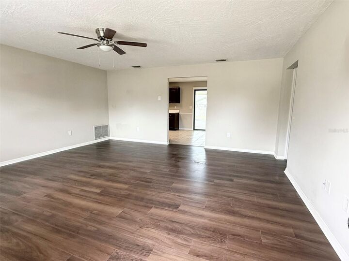 Property Photo:  4345 SE 59th Street  FL 34480 