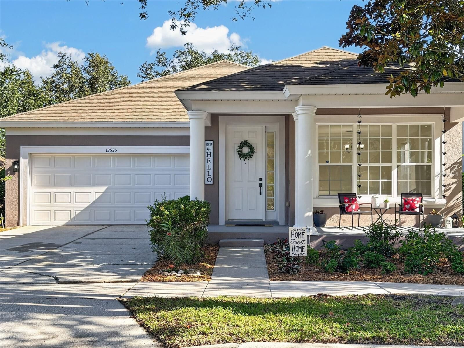 Property Photo: 13535 Bramham Lane FL 34786