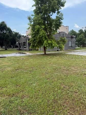 Property Photo:  375 W Bay Avenue  FL 33839 