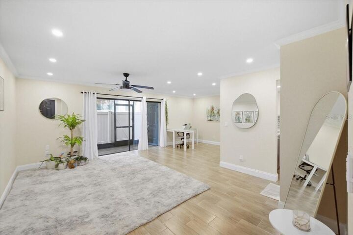 Property Photo: 4769 Puritan Circle 401 FL 33617