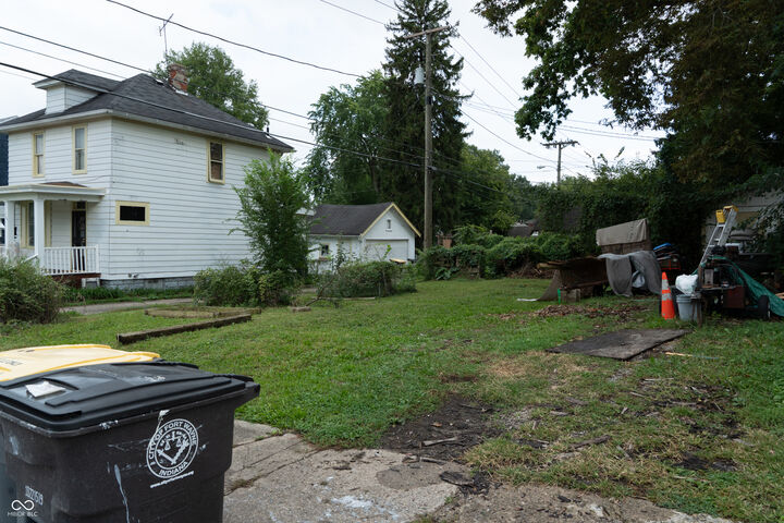 Property Photo:  347 W Packard Avenue  IN 46807 