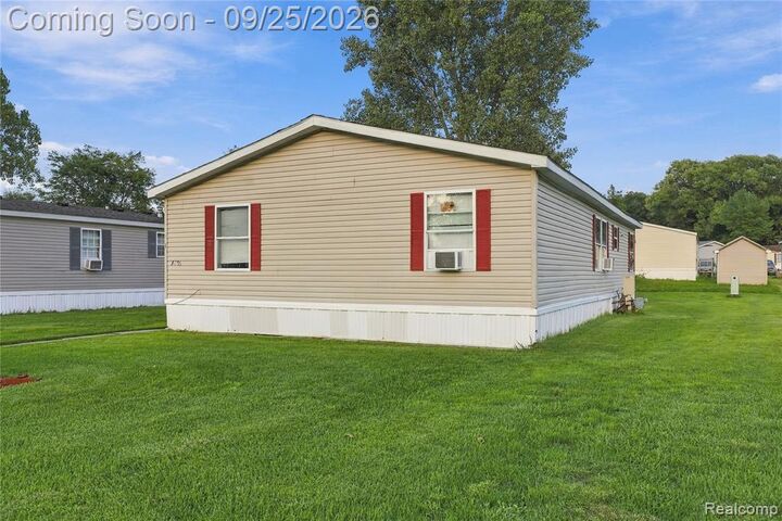 Property Photo:  5203 John R. Drive  MI 48507 