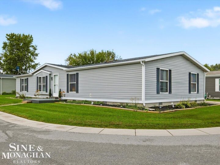 Property Photo:  3211 Keewahdin Lot 9 Road  MI 48059 
